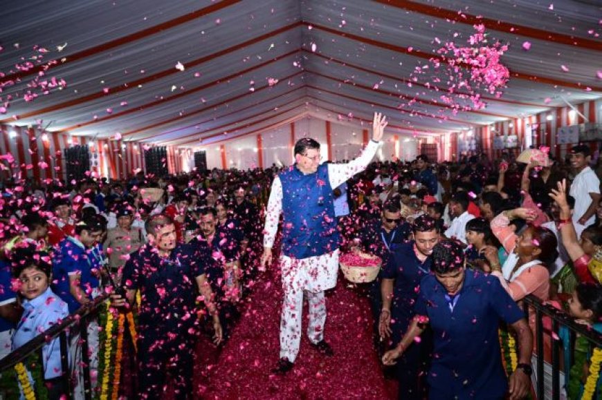 राज्यपाल और मुख्यमंत्री ने 'जन-जन की सरकार, जन-जन के द्वार' कार्यक्रम का उदघाटन किया