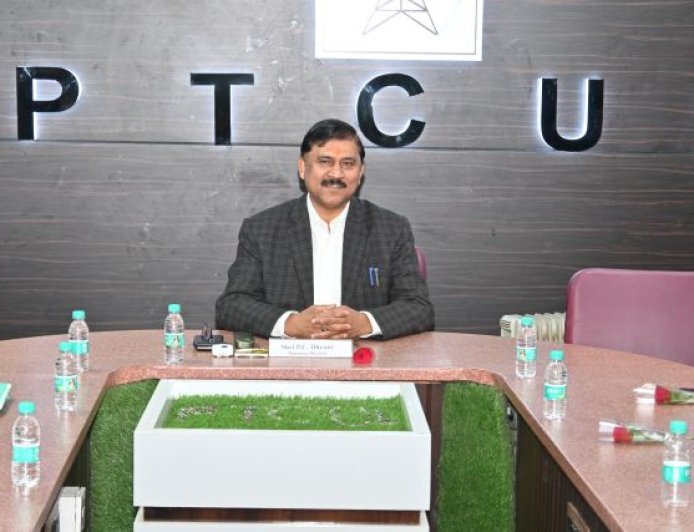 पिटकुल के प्रबंध निदेशक पी0सी0 ध्यानी द्वारा कर्मचारियों के स्तरोन्नयन को मिली मंजूरी