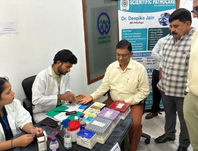 स्वतंत्रता दिवस के उपलक्ष्य में यूपीसीएल के कार्यालयों में स्वास्थ्य शिविर आयोजित