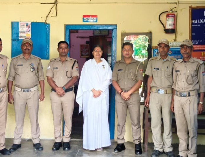 उत्तराखंड में रक्षाबंधन पर्व का धूमधाम, पुलिस जवानों का खास स्नेहिल संदेश