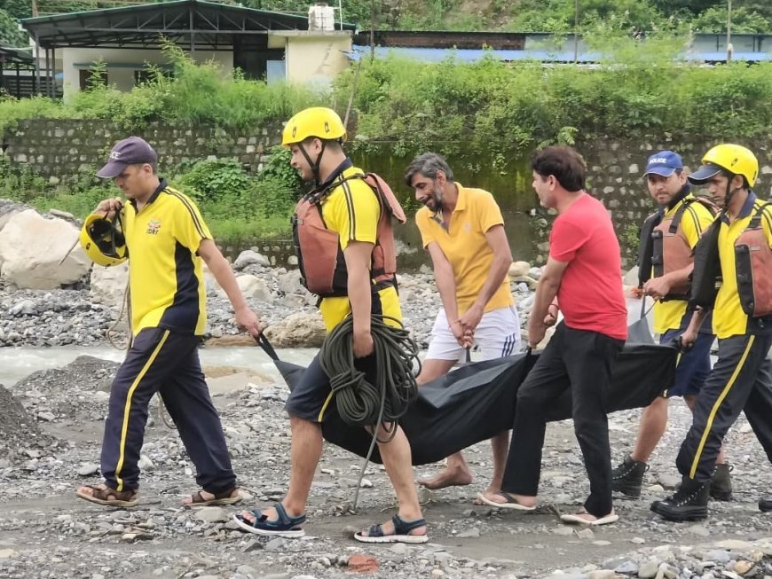 सहस्त्रधारा में डूबे व्यक्ति का शव दो किलोमीटर दूर बरामद, SDRF ने चलाया सर्च अभियान