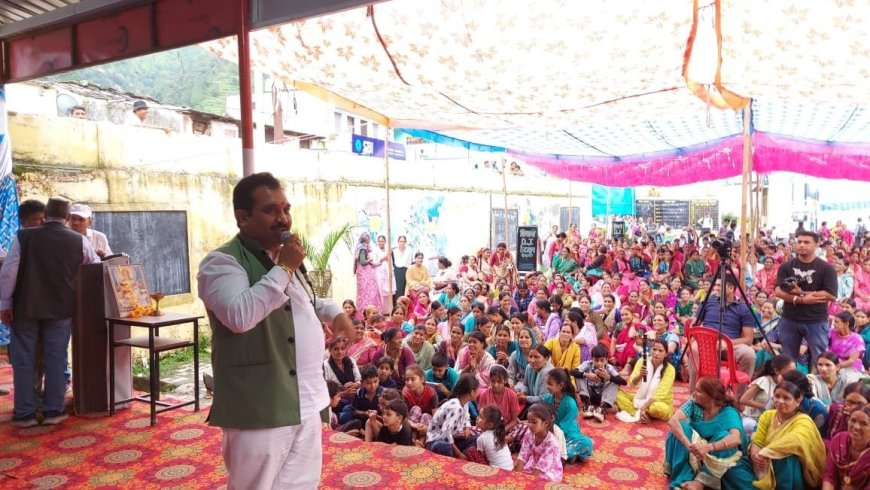 रक्षाबंधन के पर्व पर बीरोंखाल में लोक संस्कृति का उत्सव, कवींद्र इष्टवाल ने साझा की बहनों की जिम्मेदारी