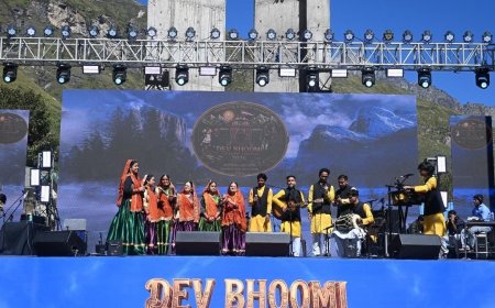 बदरीनाथ धाम में दो दिवसीय देवभूमि सांस्कृतिक महोत्सव शुरू हुआ