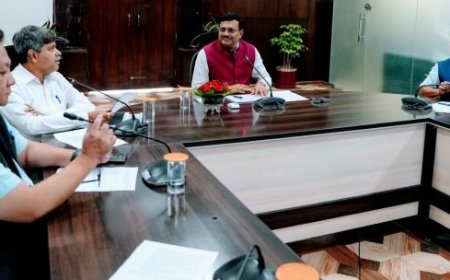 मुख्य सचिव ने की 25 बिंदु कार्यक्रम की समीक्षा