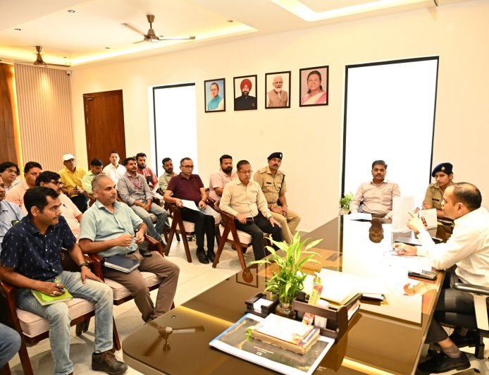कुंभ से पहले हरिद्वार होगा तारों के जंजाल से मुक्त, तैयारियां जोरों पर