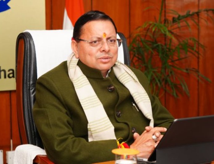 मुख्यमंत्री पुष्कर सिंह धामी ने लिया राहत एवं बचाव अभियान का जायजा