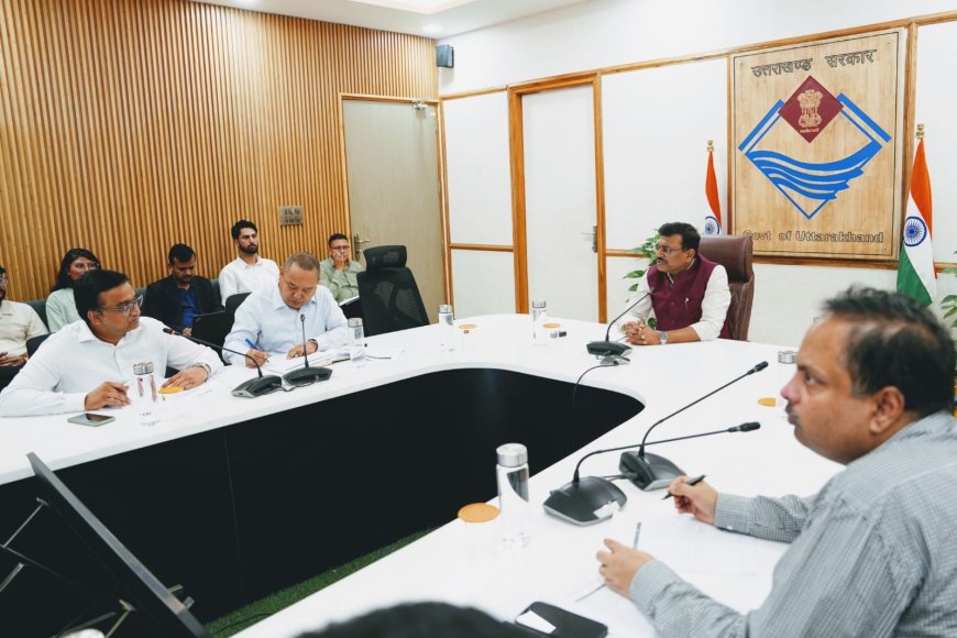 सचिवालय में प्रशासनिक सक्रियता: मुख्य सचिव आनन्द बर्द्धन ने दीपेन्द्र चौधरी को दिलाई सेवा का अधिकार आयोग के आयुक्त पद की शपथ; प्रदेश की प्रमुख रोपवे परियोजनाओं की समीक्षा कर दिए कड़े निर्देश