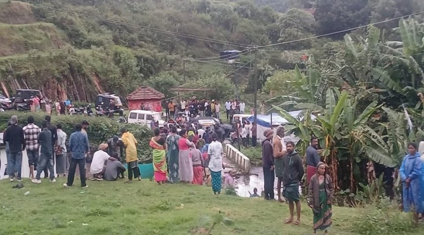 बारिश से अचानक आई बाढ़, भूस्खलन का कहर, 6 की मौत