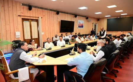 हरियाणा के युवाओं ने मुख्यमंत्री धामी के साथ साझा किए उत्तराखण्ड यात्रा के अनुभव: कनेक्टिविटी और जनकल्याण नीतियों की सराहना
