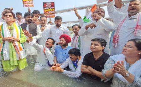 हरिद्वार में कांग्रेस की ‘वोट बचाओ, देश बचाओ यात्रा’: गंगाजल के साथ लोकतंत्र की रक्षा का संकल्प