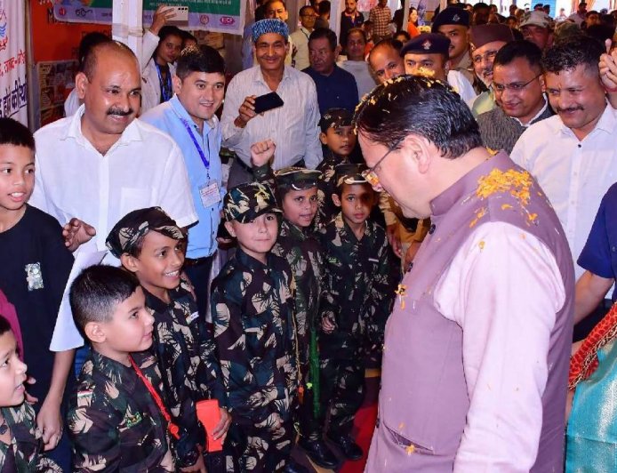 मुख्यमंत्री धामी का ऐतिहासिक कदम: बाल सीमांत विज्ञान महोत्सव का शुभारंभ, हर जिले में साइंस इनोवेशन सेंटर खुलेंगे