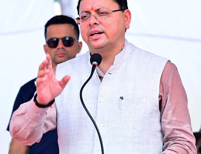 सीएम धामी ने प्रदेशवासियों को दी विजयदशमी व दशहरा पर्व की बधाई