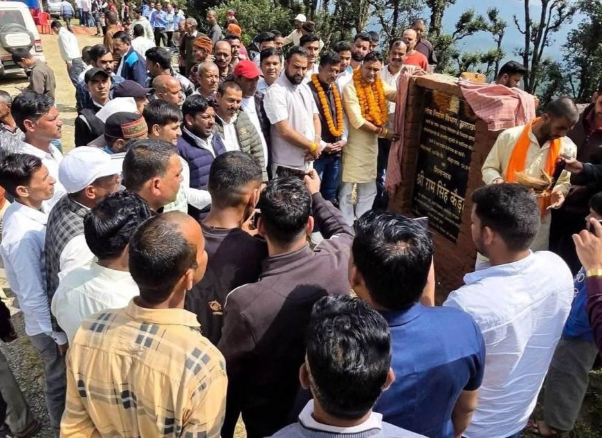 भीमताल: खुजेठी-पतलिया-बलना मोटर मार्ग के 1.24 करोड़ के डामरीकरण से होगी गांवों की हालत में सुधार